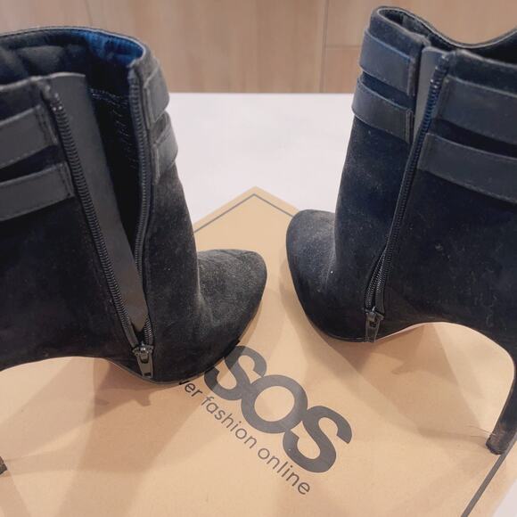 ASOS Suede Ankle Booties (US 6.5) - Picture 4 of 9